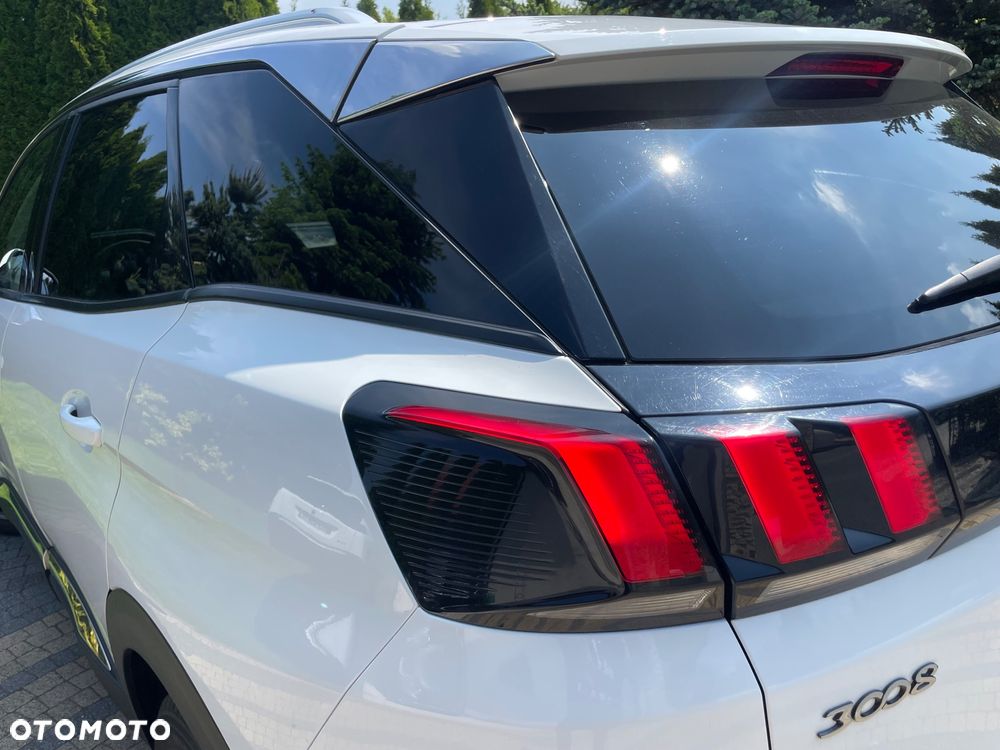 Peugeot 3008 - 22