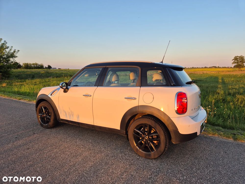 MINI Countryman Cooper D - 16