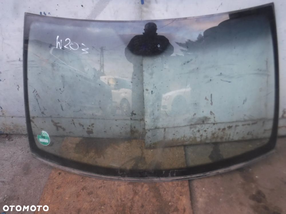 Mercedes C Klasa W203 szyba przod przednia czolowa orginalna - 1