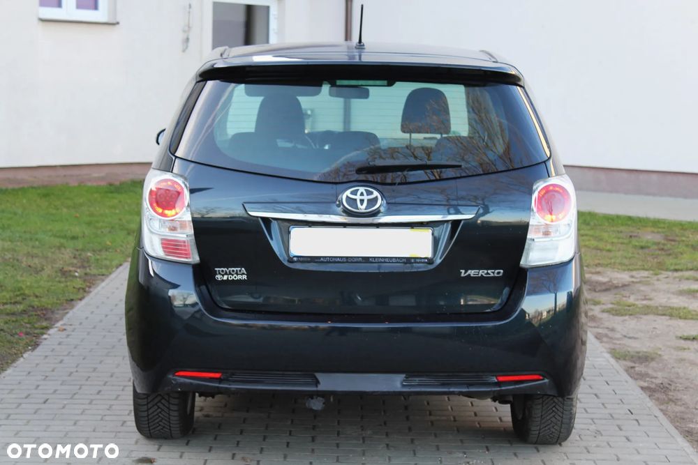 Toyota Verso 1.8 5-Sitzer Life - 8