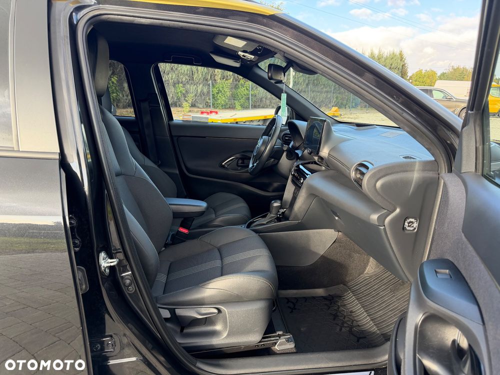 Toyota Yaris Cross Hybrid 1.5 Adventure - 31