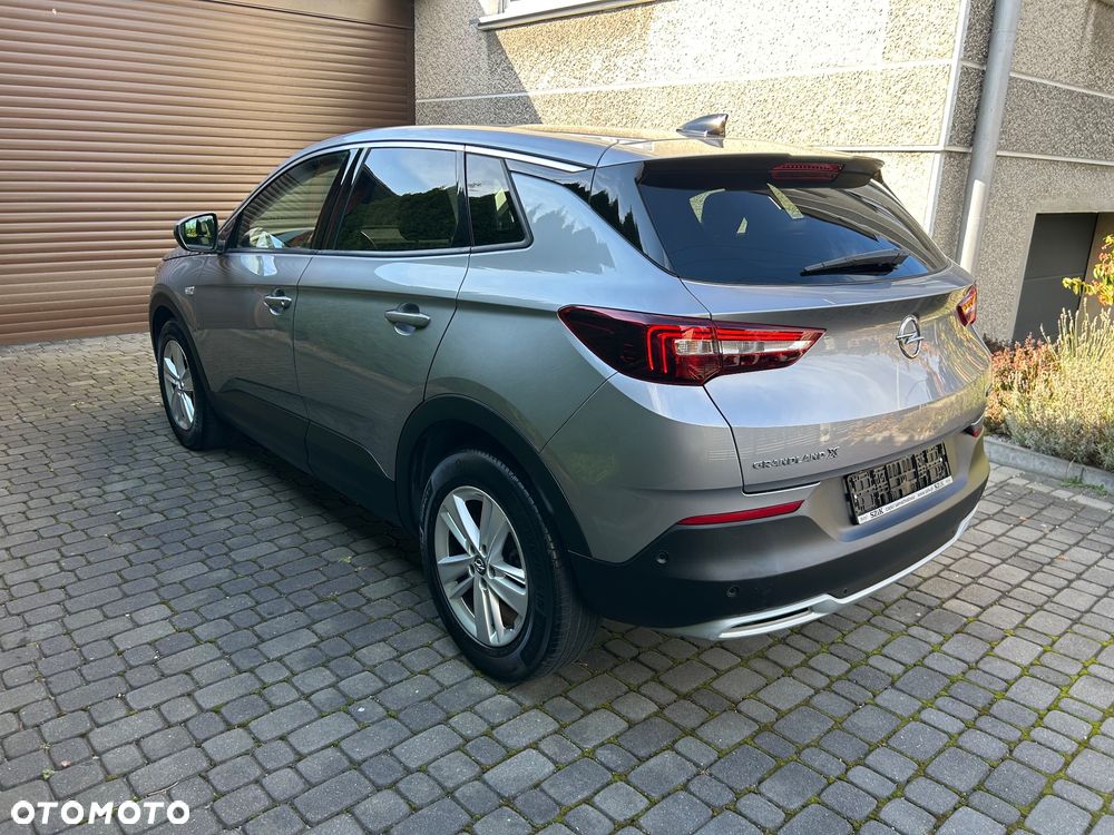 Opel Grandland X 1.2 Start/Stop Business Elegance - 10