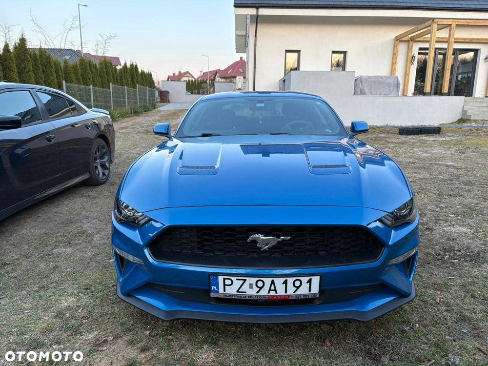 Ford Mustang - 3