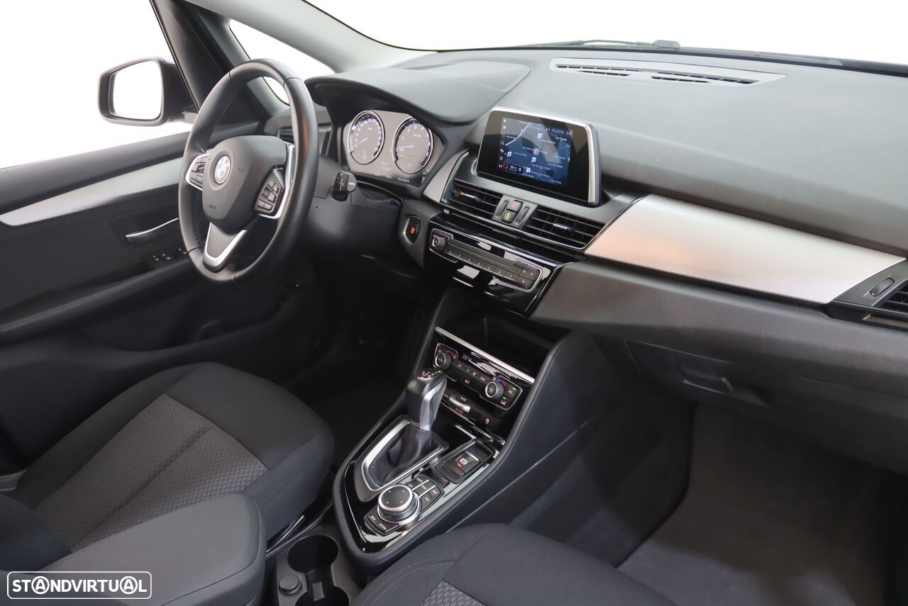 BMW 225xe Active Tourer Advantage - 4