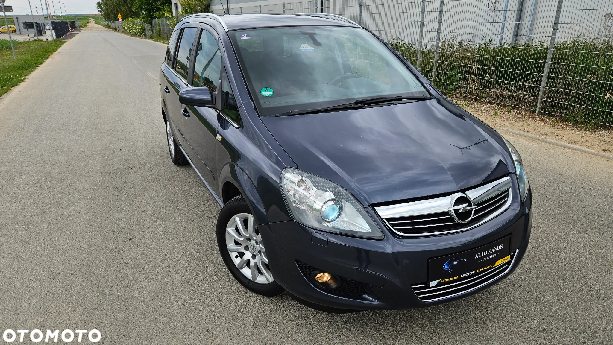 Opel Zafira 1.8 Cosmo - 15