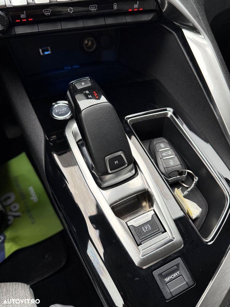 Peugeot 3008 PureTech 130 Stop & Start GPF EAT8 GT - 29