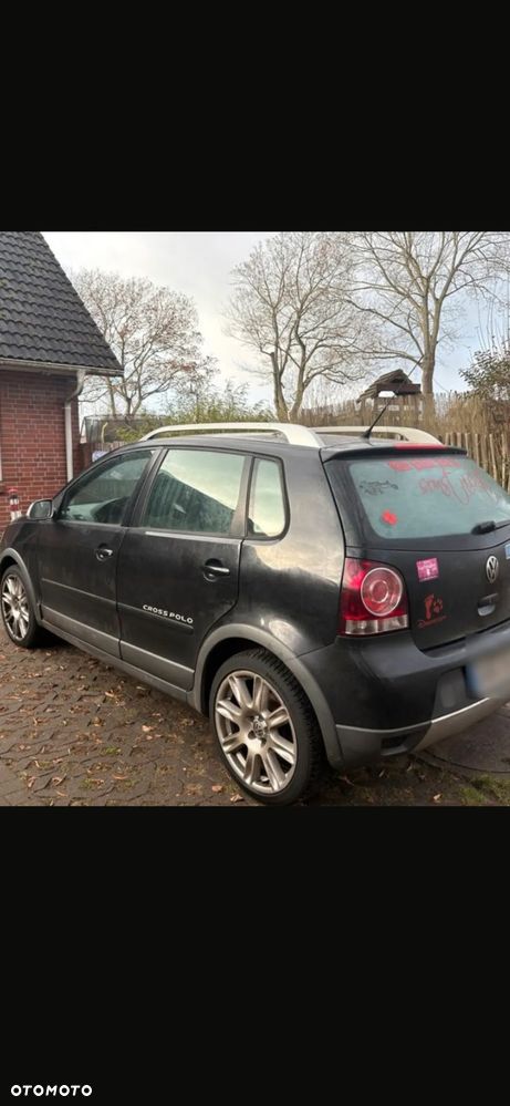 Volkswagen Polo Cross - 2
