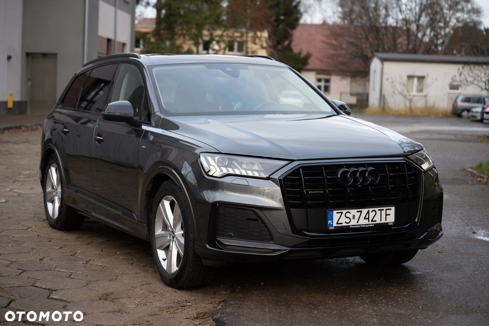 Audi Q7 - 10