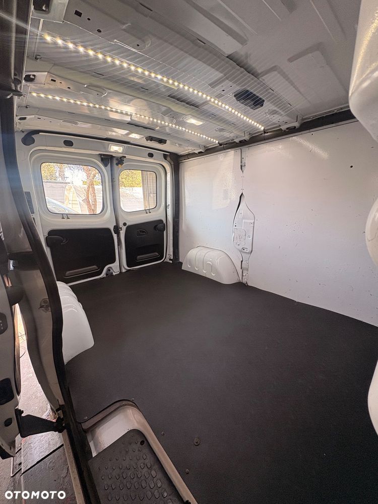 Renault Trafic - 35