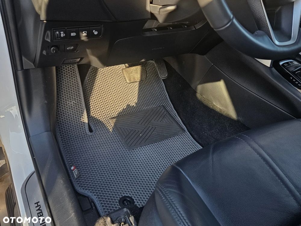 Toyota Corolla Cross 2.0 Hybrid Premiere Edition AWD - 14
