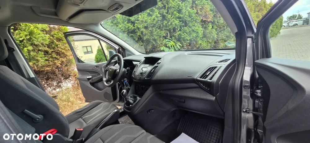 Ford TRANSIT CONNECT - 27