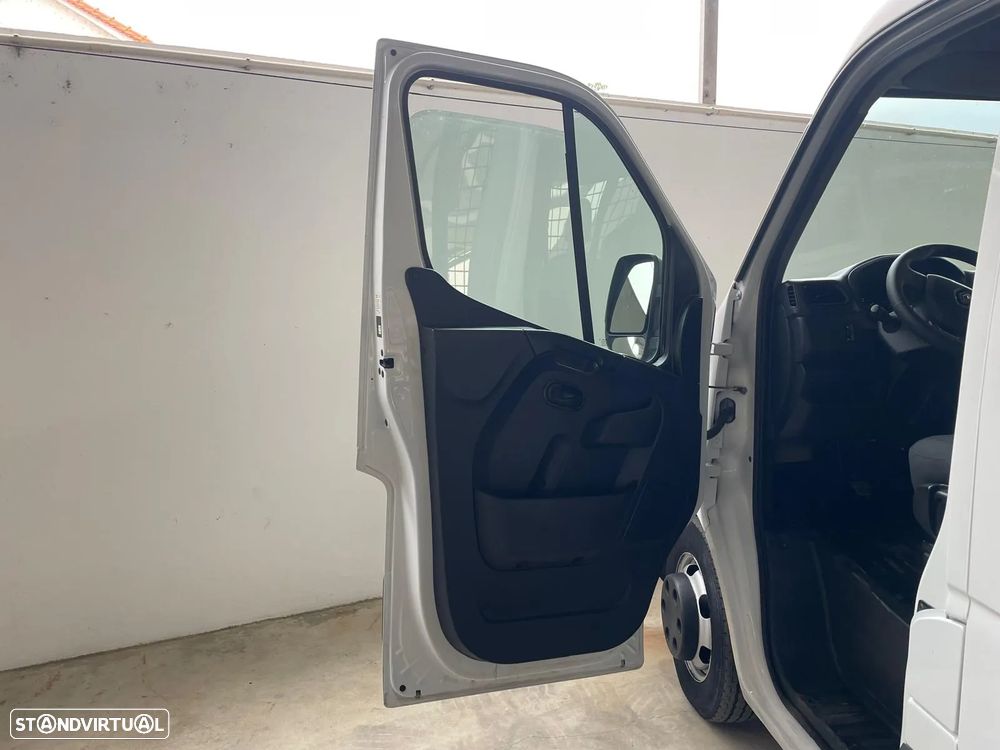 Renault Master 2.3 DCI - 16