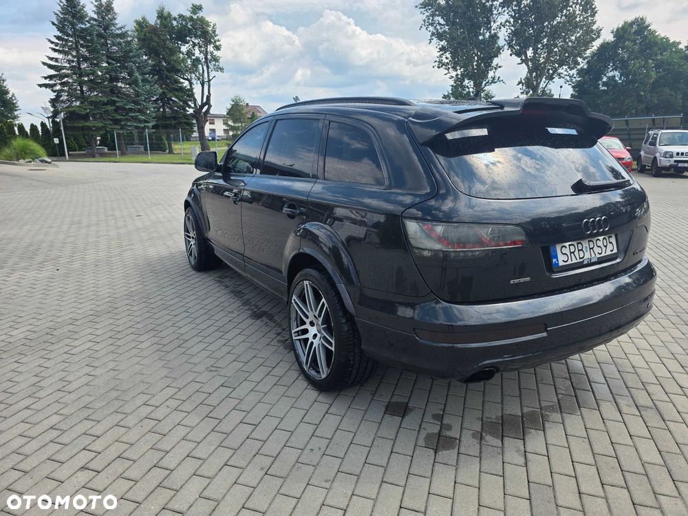 Audi Q7 - 4