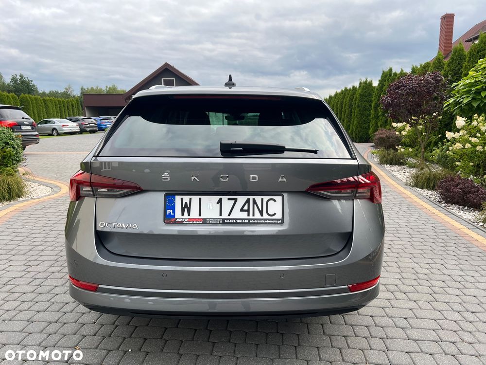 Skoda Octavia 2.0 TDI Style DSG - 7
