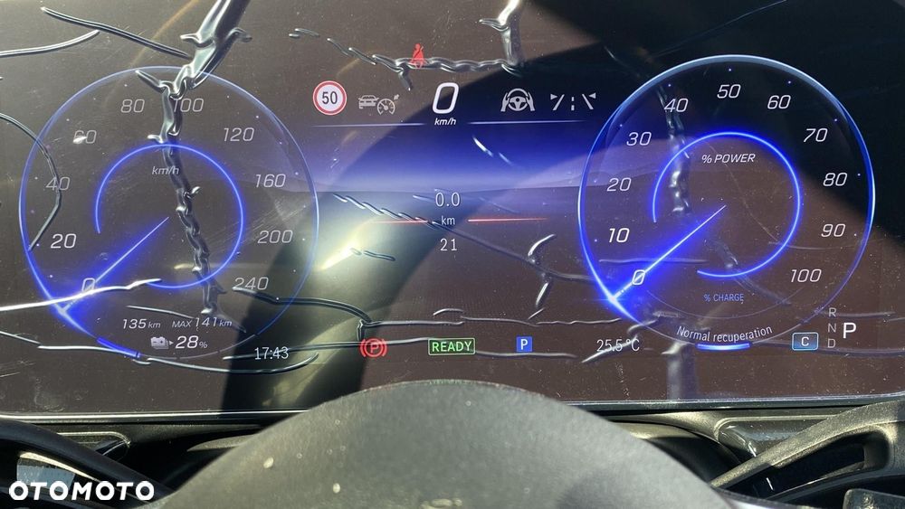 Mercedes-Benz EQE - 18