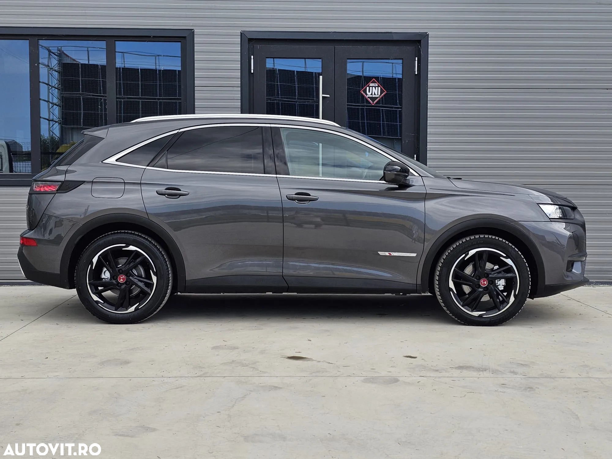 Citroën DS7 Crossback PureTech 180 Aut. SO CHIC - 8