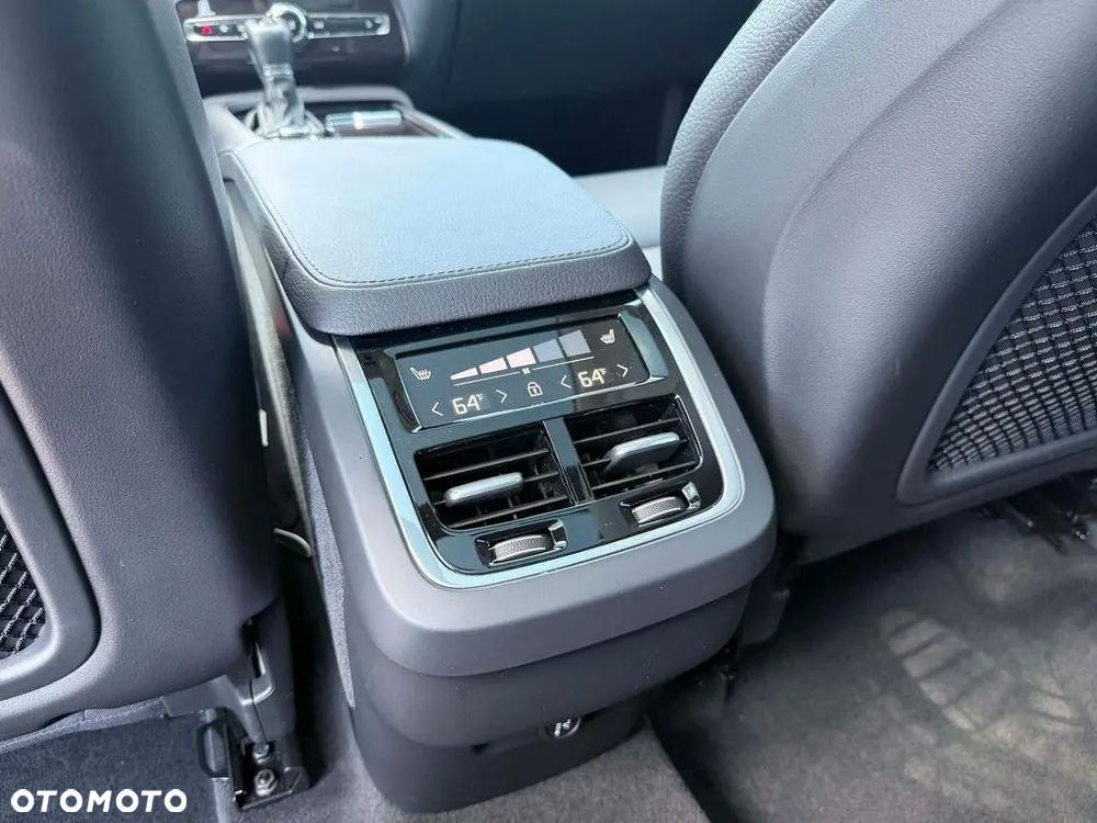 Volvo XC 90 - 16