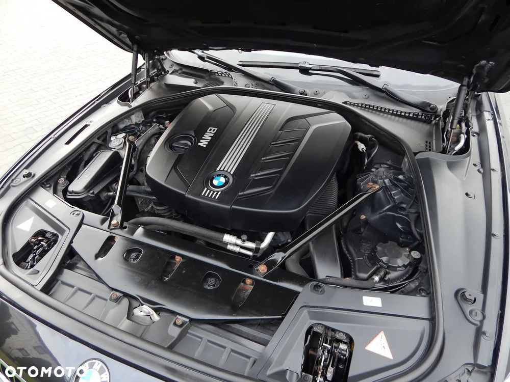 BMW Seria 5 520d - 17