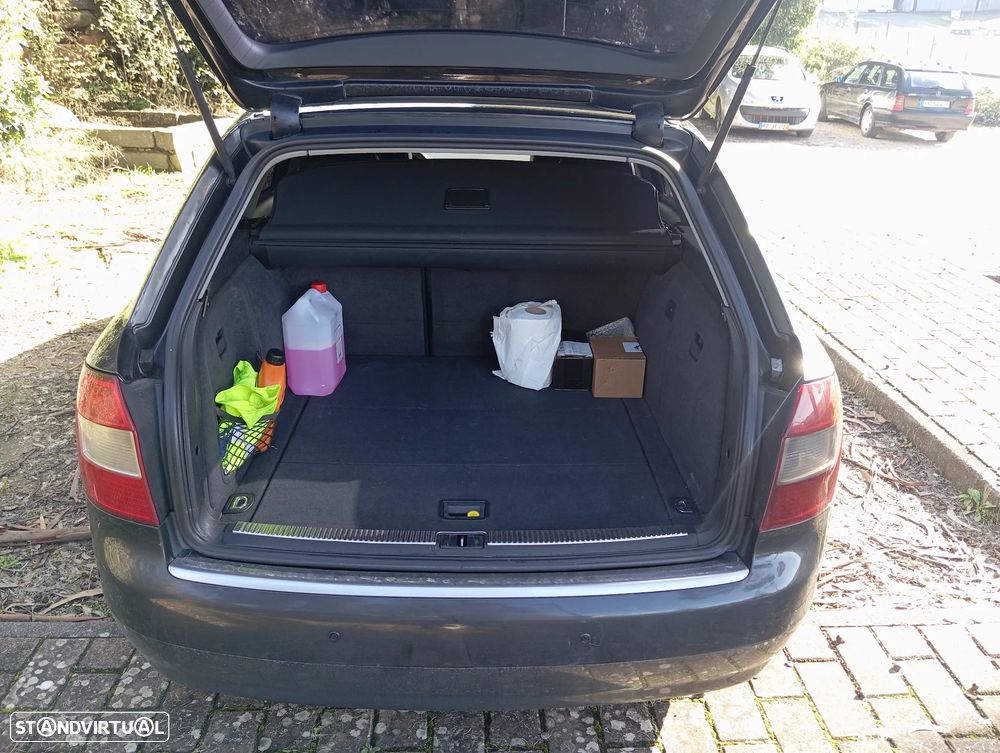 Audi A4 Avant 1.9 TDI m6 - 18