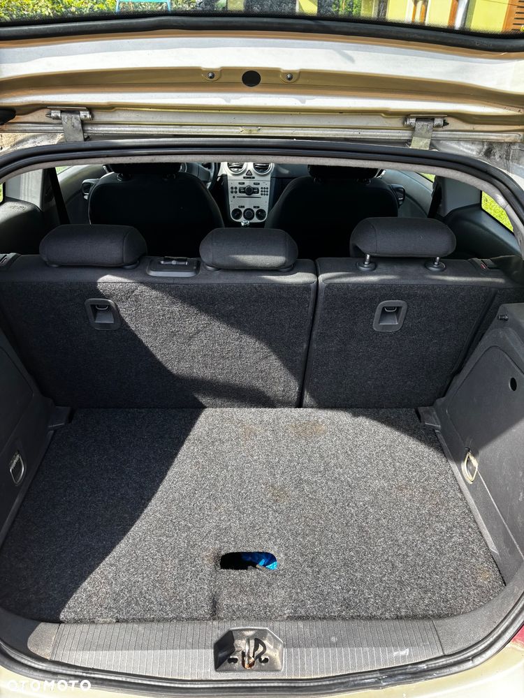 Opel Corsa 1.2 16V Enjoy - 6