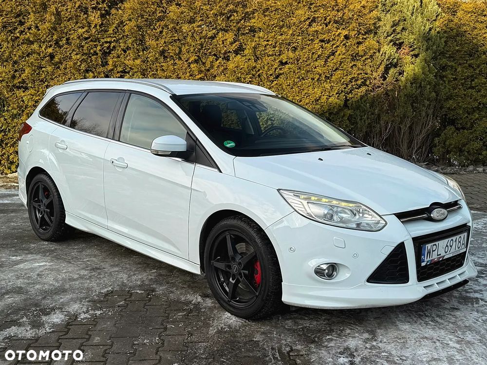 Ford Focus 1.6 EcoBoost Start-Stopp-System Titanium - 16