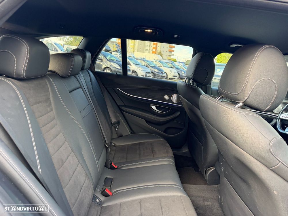 Mercedes-Benz E 300 de AMG Line - 14