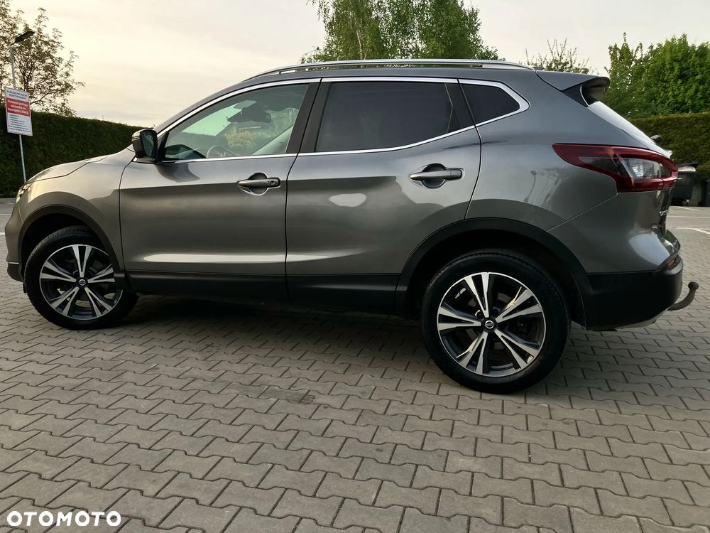 Nissan Qashqai 1.3 DIG-T N-CONNECTA - 35