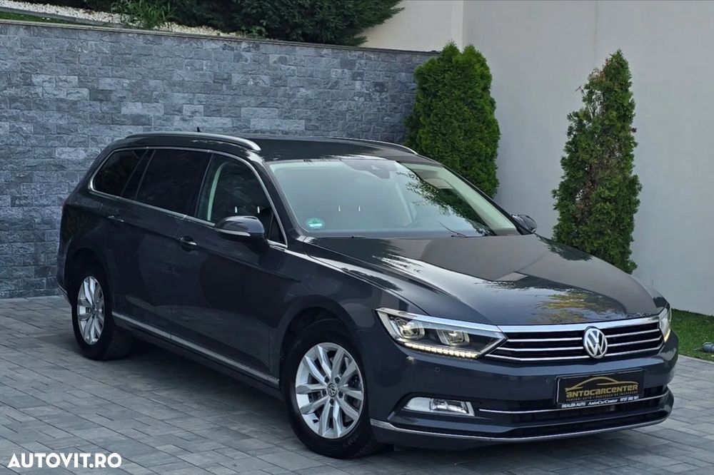 Volkswagen Passat 2.0 TDI DSG Highline - 40