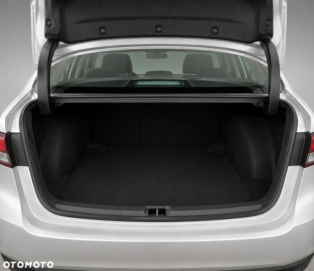 Toyota Corolla 1.8 Hybrid Comfort - 12