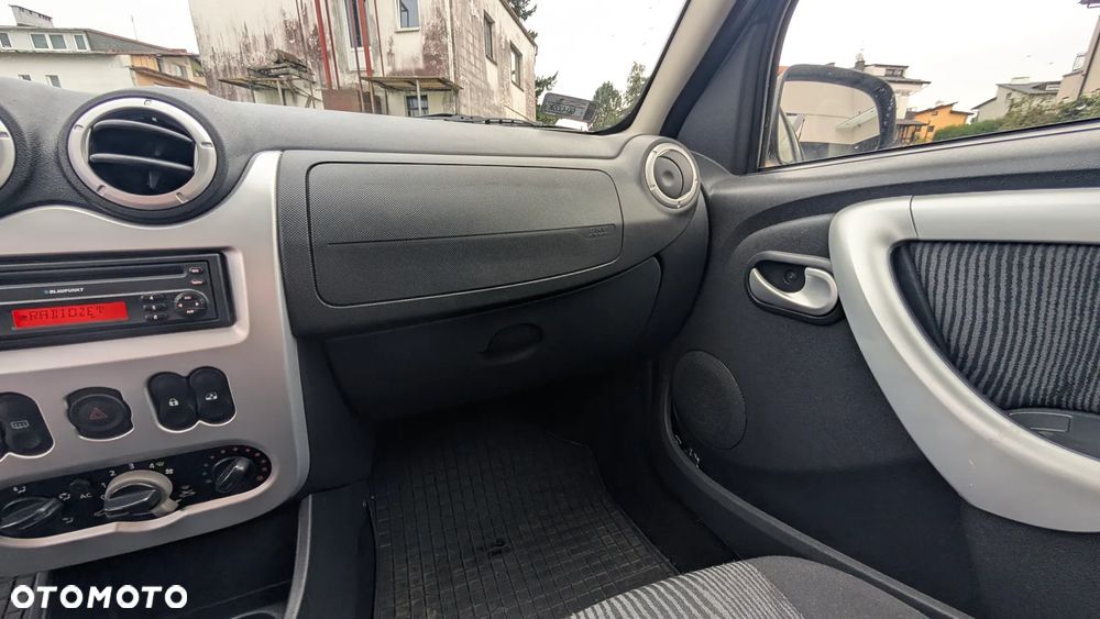 Dacia Sandero 1.6 Ambiance - 13