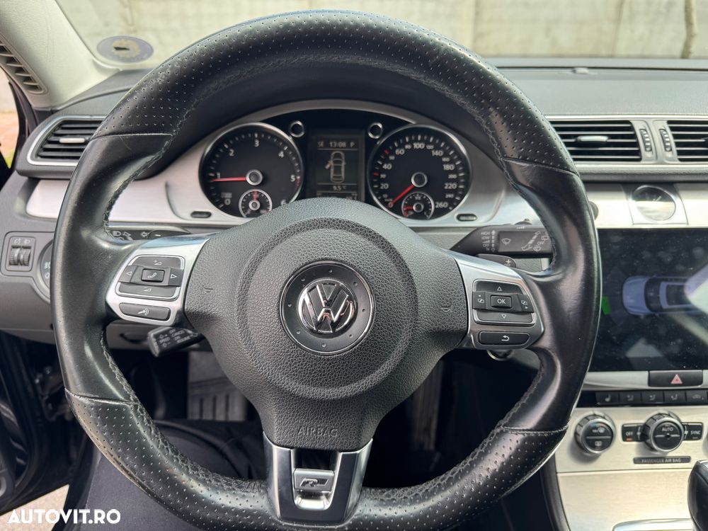 Volkswagen Passat 2.0 TDI DPF Blue TDI DSG Highline - 22