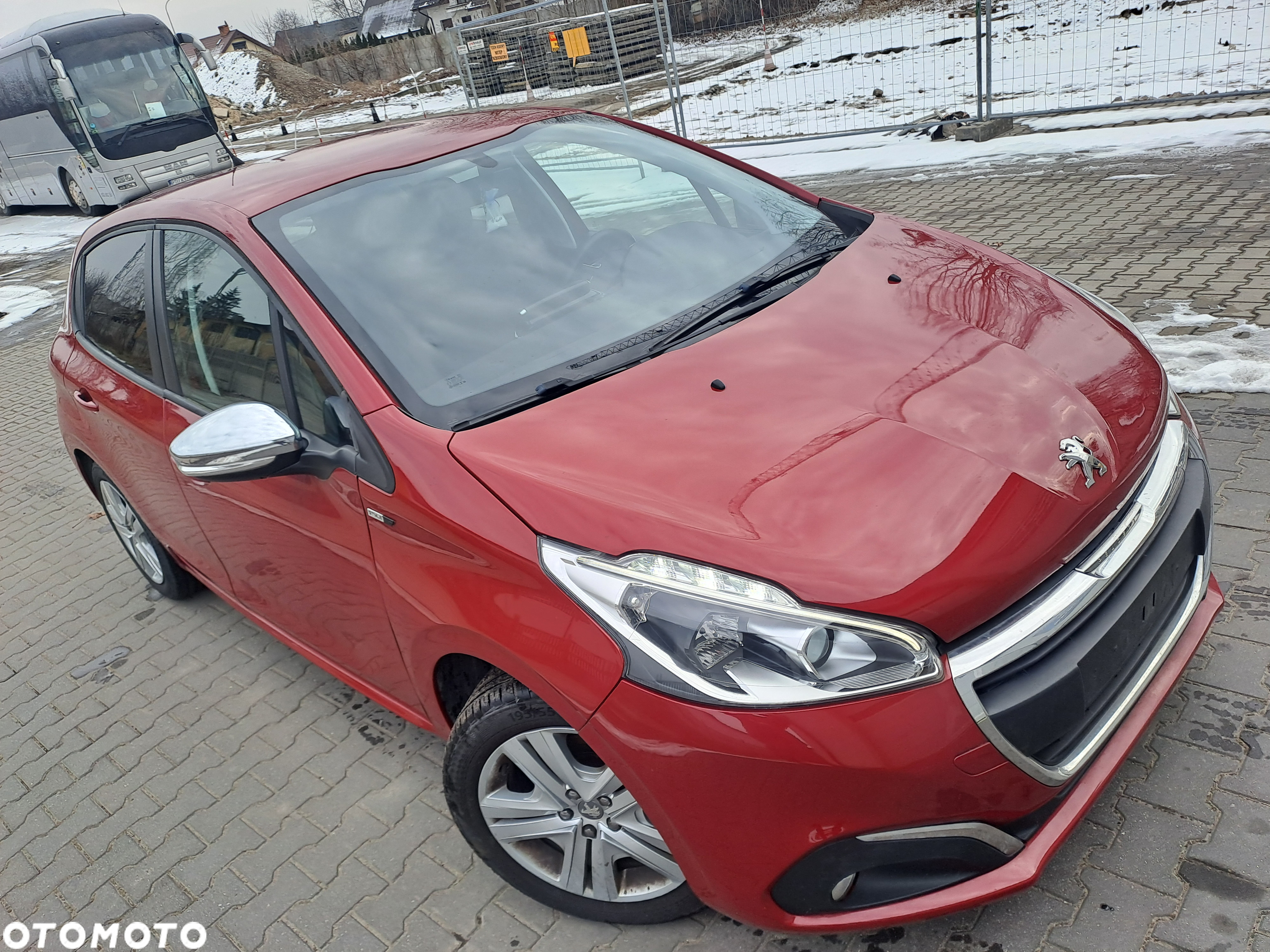 Peugeot 208 1.2 VTi Style - 4