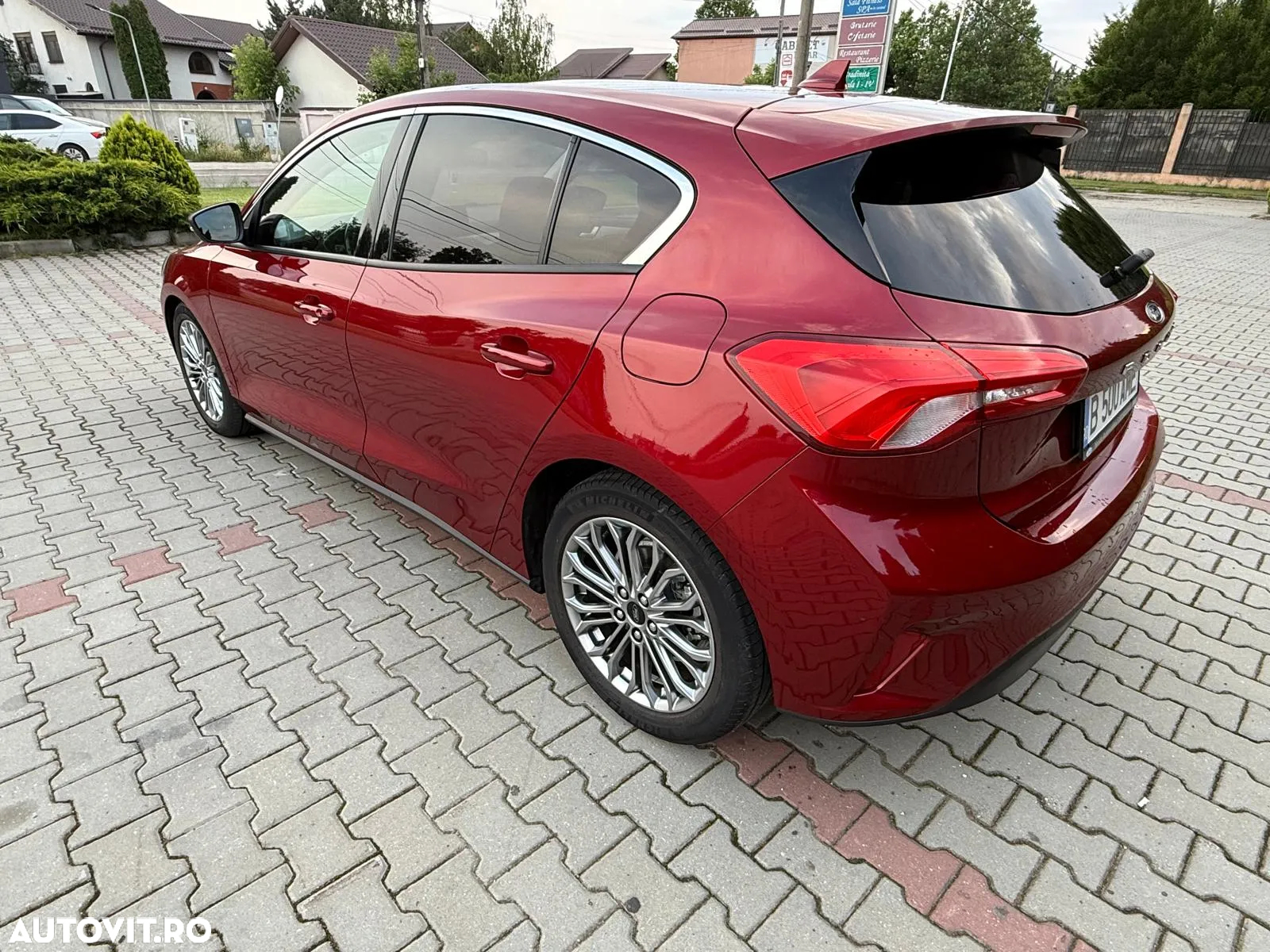 Ford Focus 1.0 EcoBoost Titanium - 22