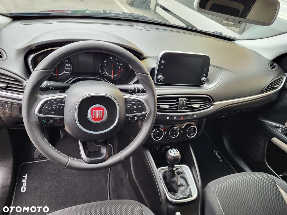 Fiat Tipo 1.4 T-Jet Lounge - 19