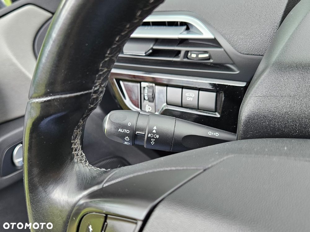 Citroën C4 Grand Picasso BlueHDi 150 SELECTION - 19