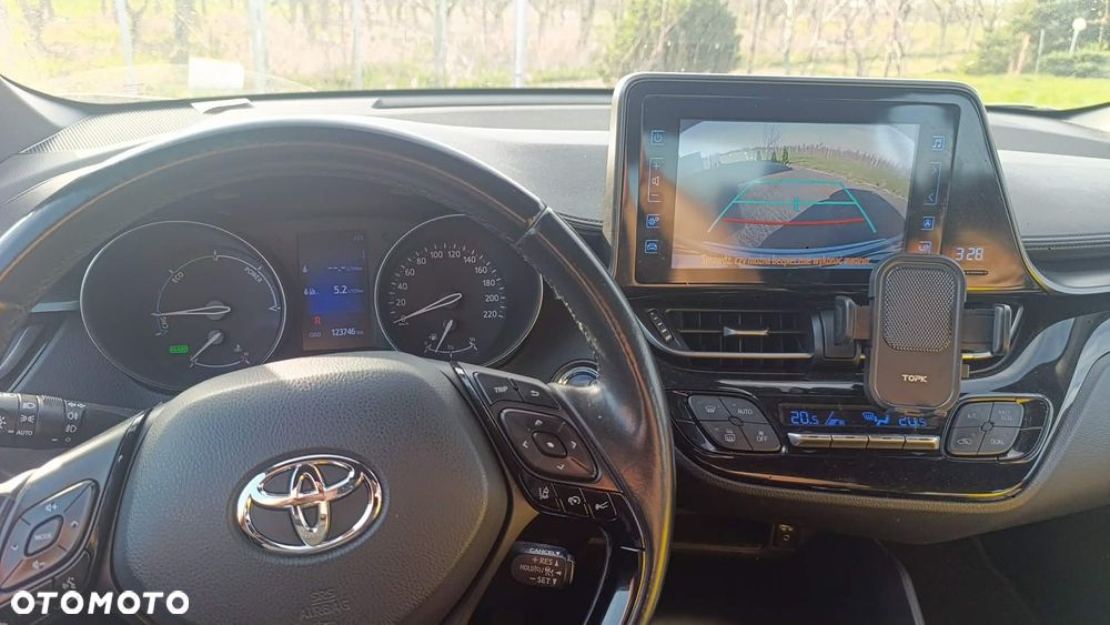 Toyota C-HR Style - 8