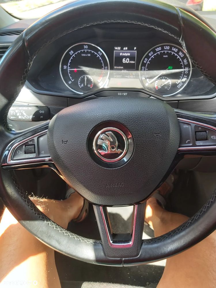 Skoda Superb 2.0 TDI 4x4 Ambition DSG - 5