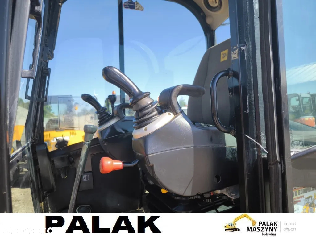 JCB Mini koparka JCB 8050 ,  2015 rok - 9
