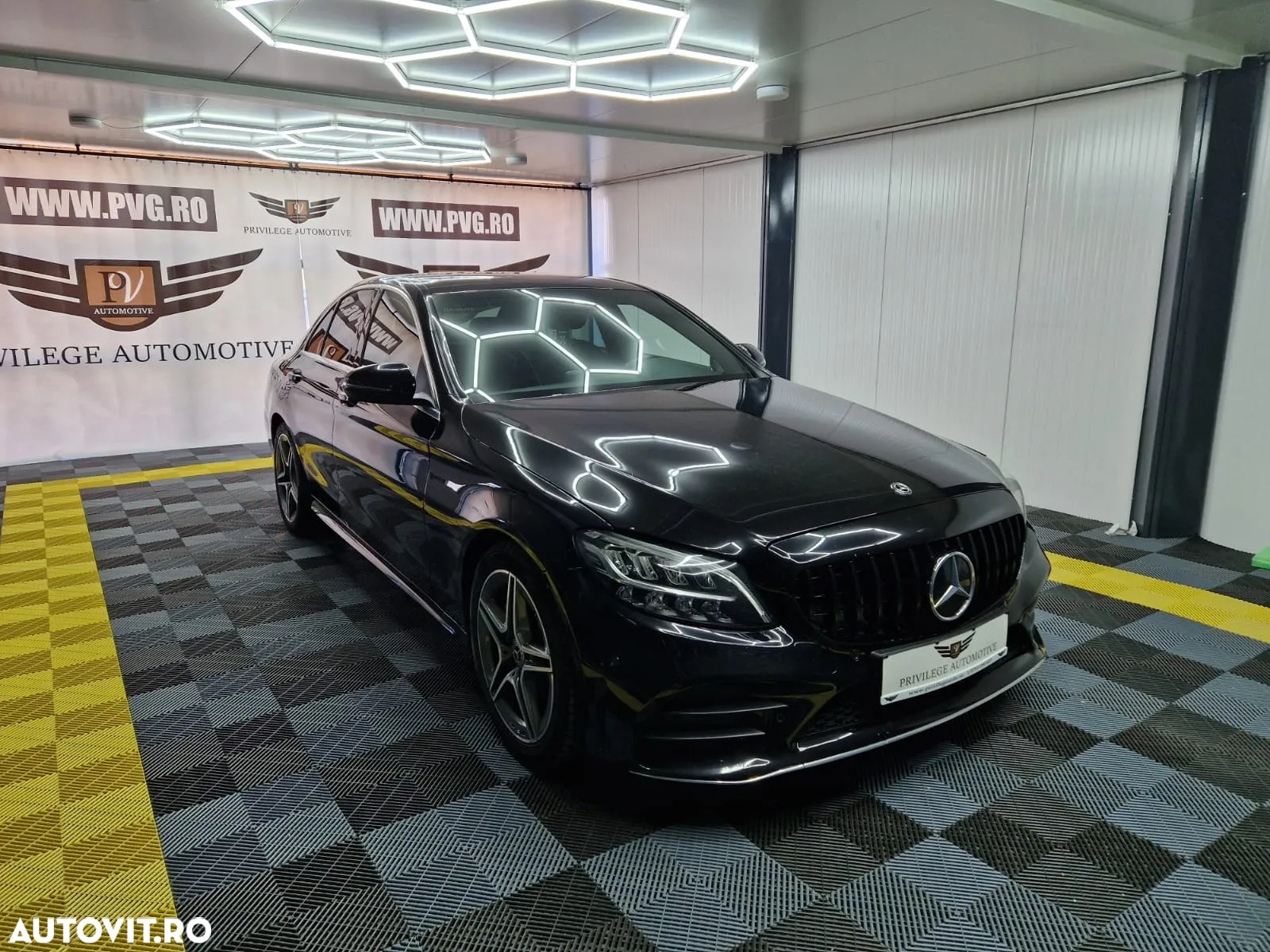 Mercedes-Benz C 180 d T 9G-TRONIC AMG Line - 3