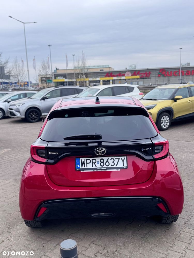 Toyota Yaris Hybrid 1.5 Premiere Edition - 4
