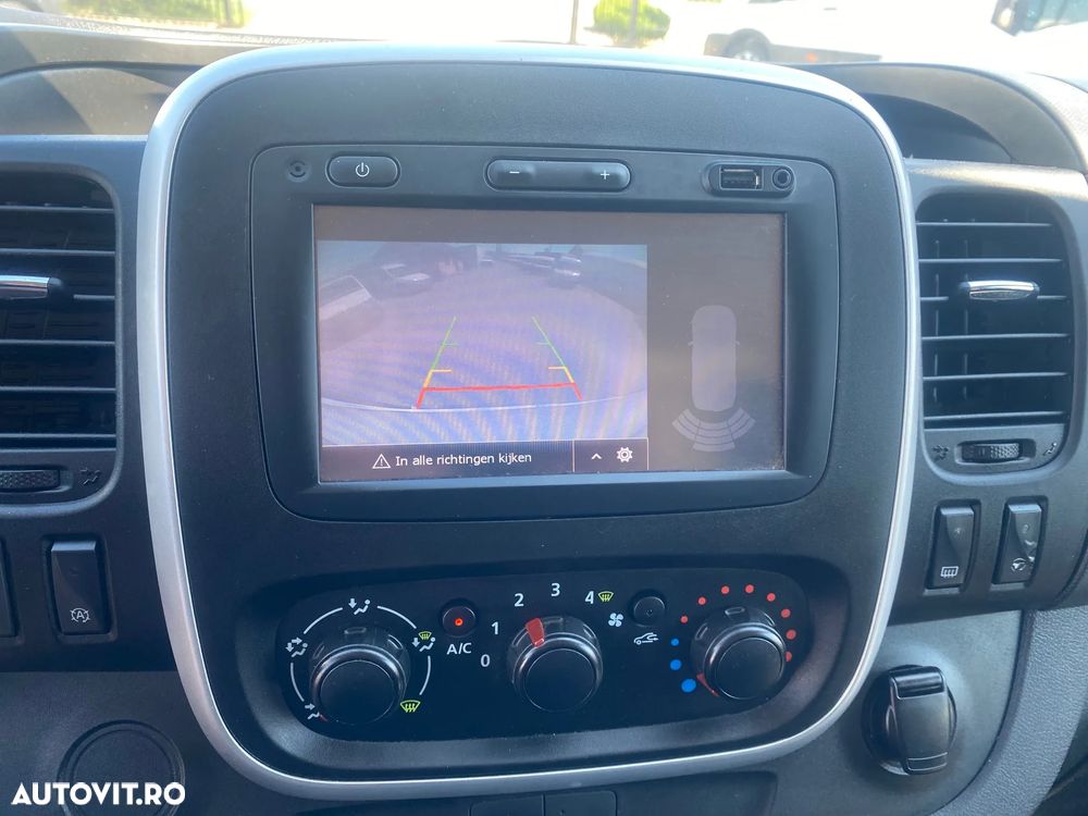 Renault TRAFIC - 16