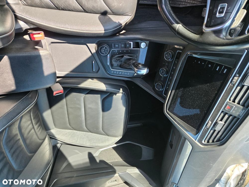 Volkswagen Tiguan 2.0 TDI SCR 4MOTION DSG Highline - 11