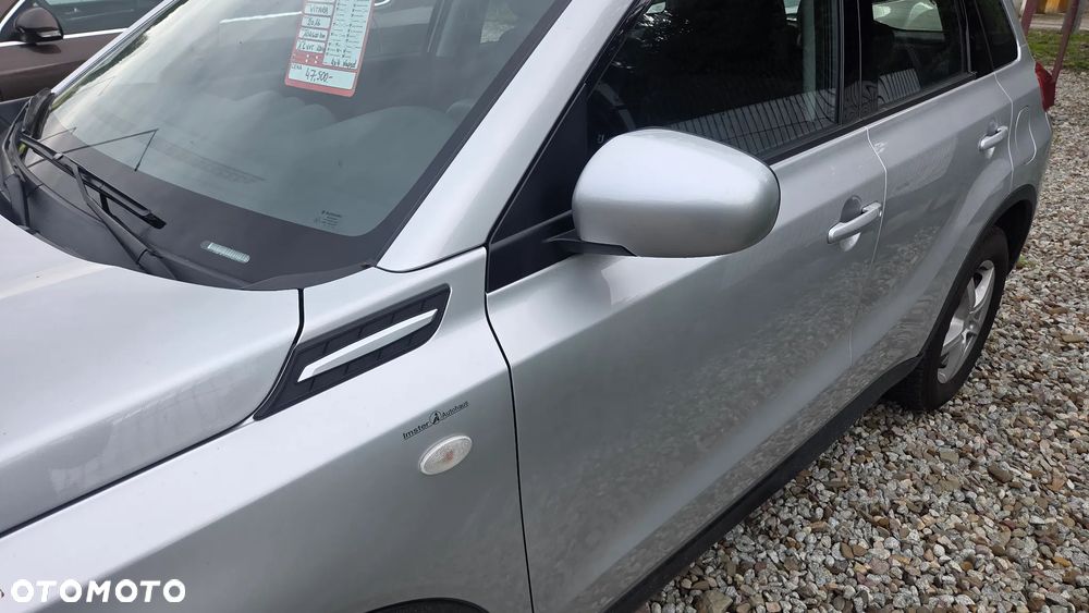 Suzuki Vitara - 16