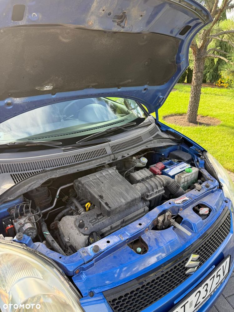 Suzuki Swift 1.3 GC - 9