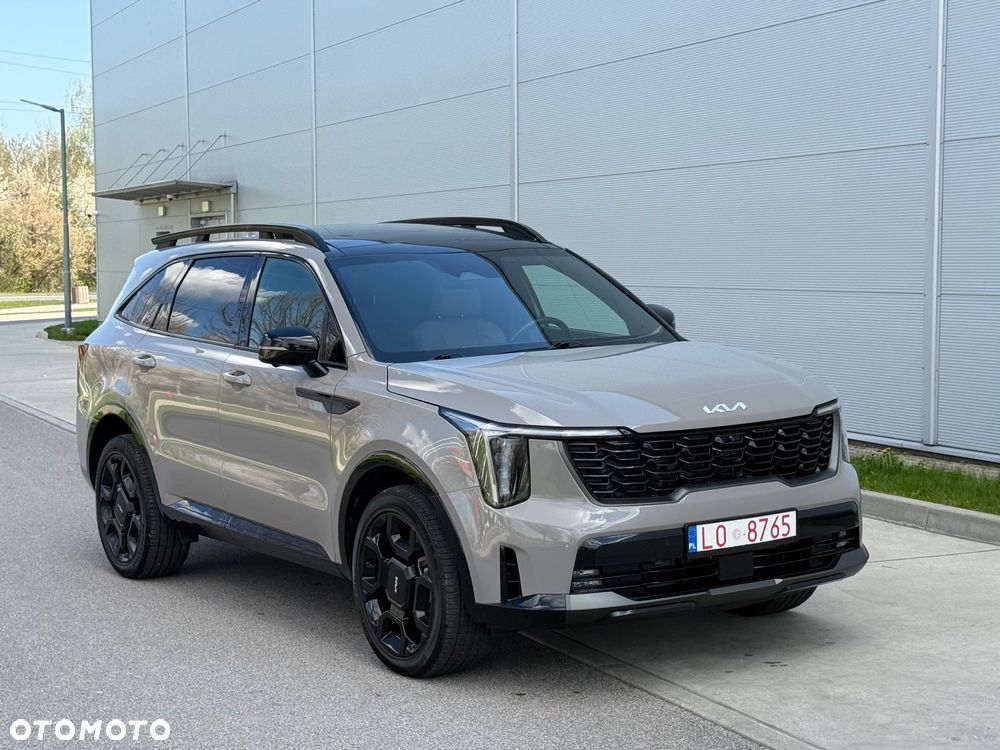 Kia Sorento - 4