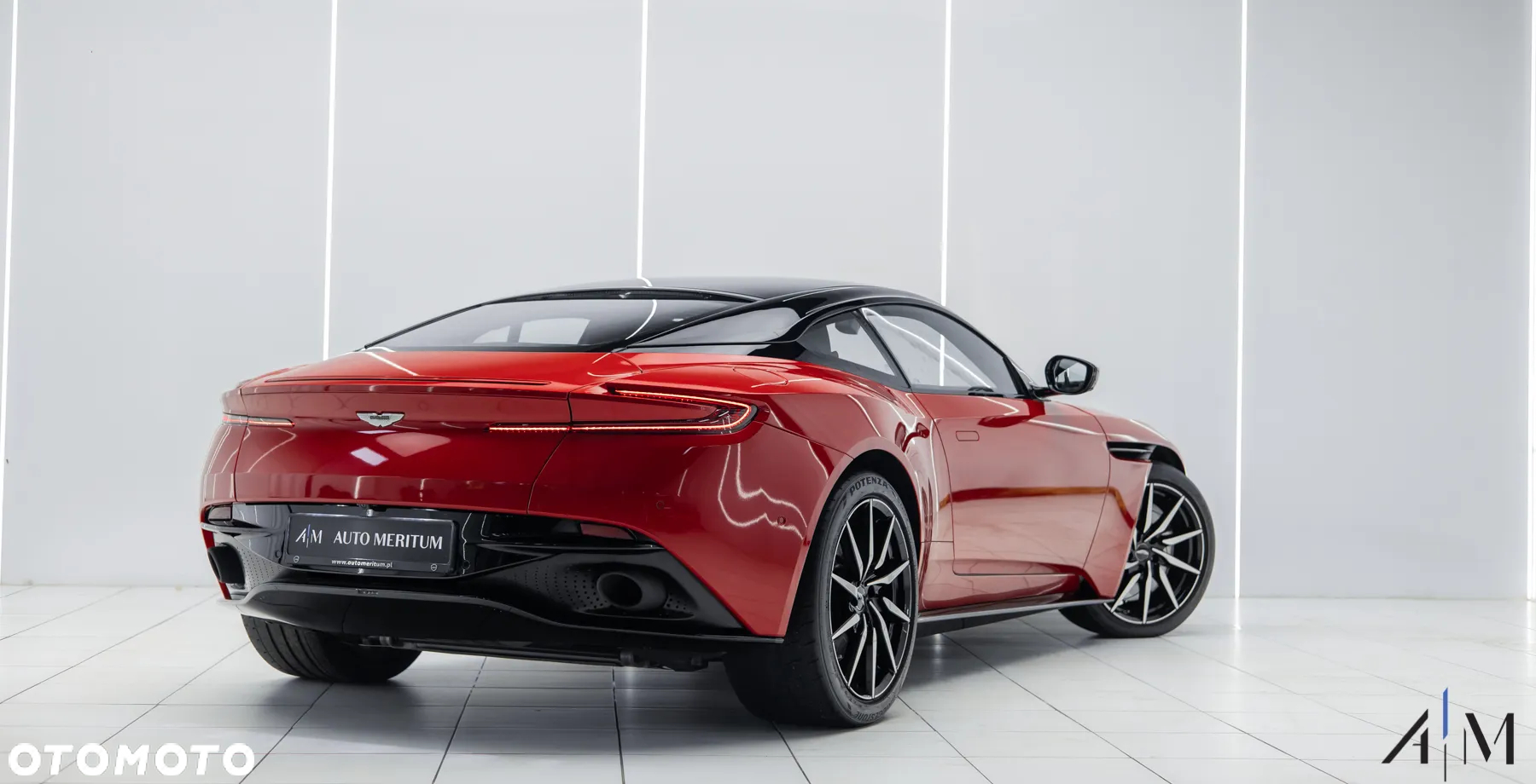 Aston Martin DB11 - 6