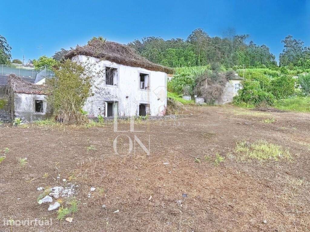 Propriedade no Arco da Calheta para recuperar - Grande imagem: 4/36