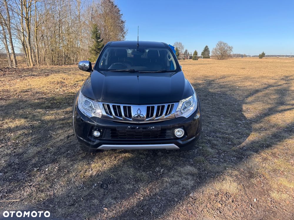 Mitsubishi L200 Pick Up 4x4 Autm Double Cab Intro Edition III - 2