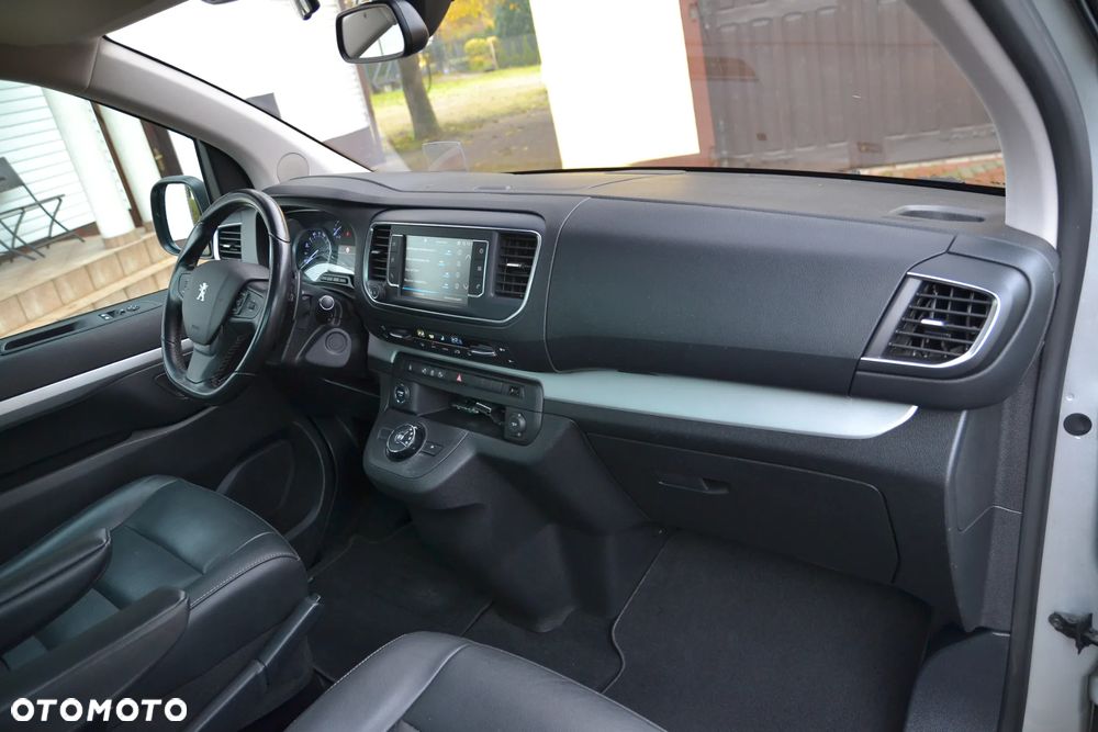 Peugeot Traveller 2.0 BlueHDi Standard Allure - 20