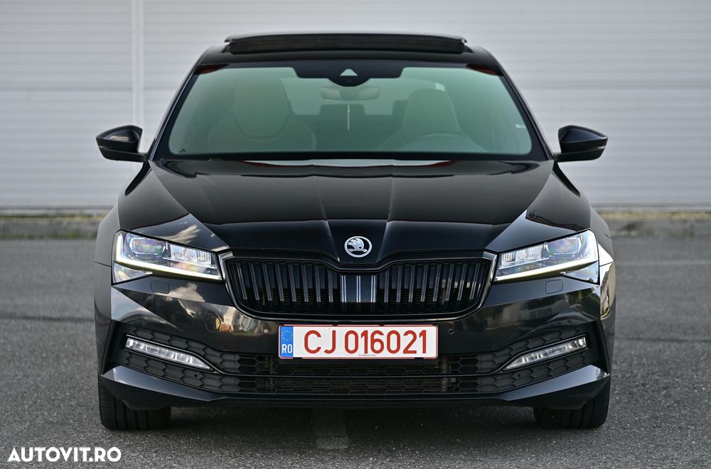 Skoda Superb 2.0 TDI DSG Sportline - 8